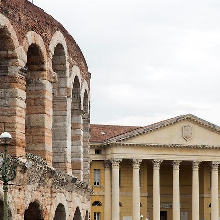 Verona Apt.65 Luaran gambar